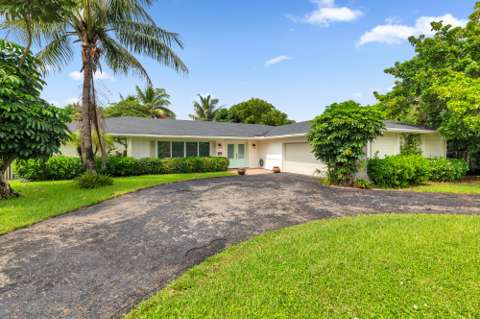 7315 W Lake Drive, home for sale on W Lake Drive