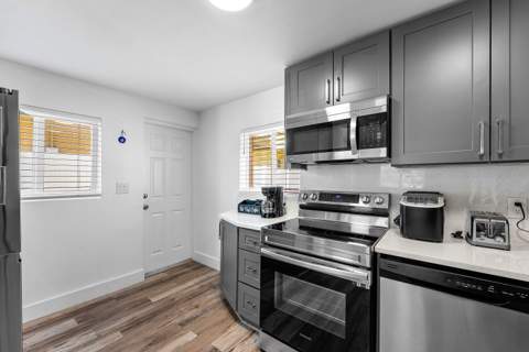 161 NE 15th Terrace, Boca Raton FL - photo 15 of 38