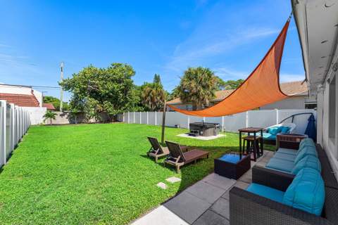 161 NE 15th Terrace, Boca Raton FL - photo 20 of 38