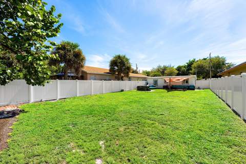161 NE 15th Terrace, Boca Raton FL - photo 23 of 38