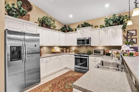 11733 Cardenas Boulevard, Boynton Beach FL - photo 6 of 29