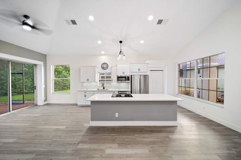 3 bedroom Single Family Residence at 576 SW Saint Kitts Cove, 1st Replat Lake Charles, Port St. Lucie — photo 3