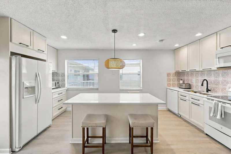2 bedroom Condominium at 74 Normandy B, Kings Point Normandy Condos, Delray Beach — photo 1