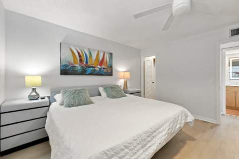 74 Normandy B, Delray Beach FL - photo 12 of 28