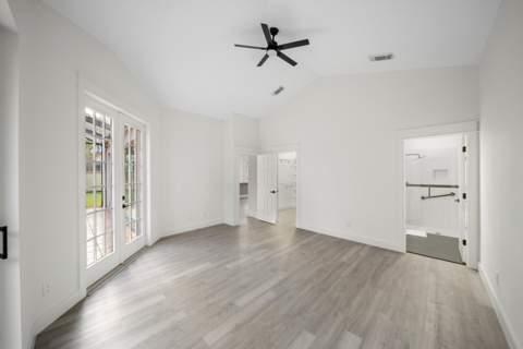 576 SW Saint Kitts Cove, Port St. Lucie FL - photo 10 of 29