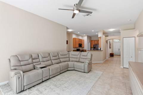375 Berenger Walk, Royal Palm Beach FL - photo 8 of 32