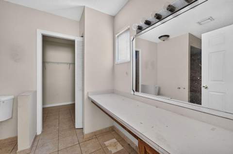 7625 Canal Drive, Lake Worth FL - photo 11 of 32