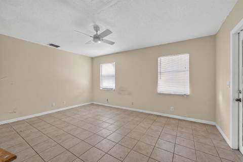7625 Canal Drive, Lake Worth FL - photo 23 of 32