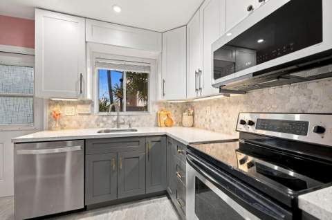 1125 NW 30th Court #9, Wilton Manors FL - photo 19 of 31