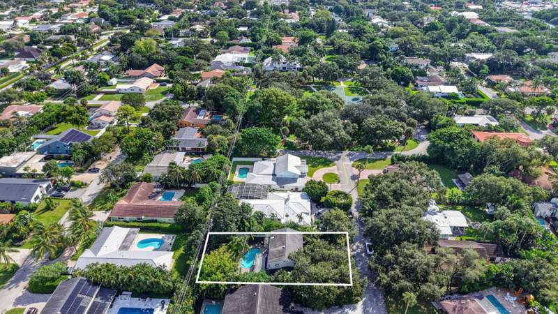 4 bedroom Single Family Residence at 1135 SW 20th Street, Palm Beach Farms, Boca Raton — photo 4