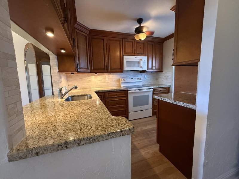 2 bedroom Condominium at 1427 E Hillsboro Boulevard #Apt 528, Hillsboro Cove Condo, Deerfield Beach — photo 5
