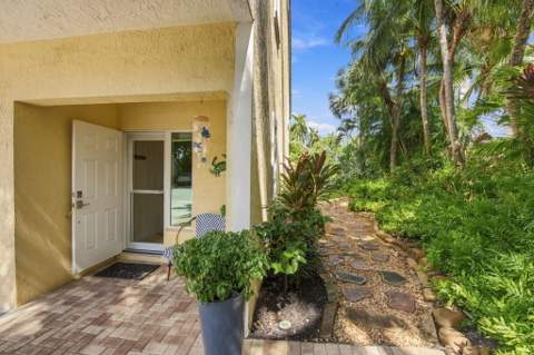 1795 NE 4th Avenue #A1, Fort Lauderdale FL - photo 21 of 32