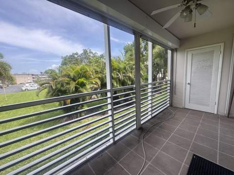 2640 Garden Drive #Apt 203, Lake Worth Beach FL - photo 6 of 24