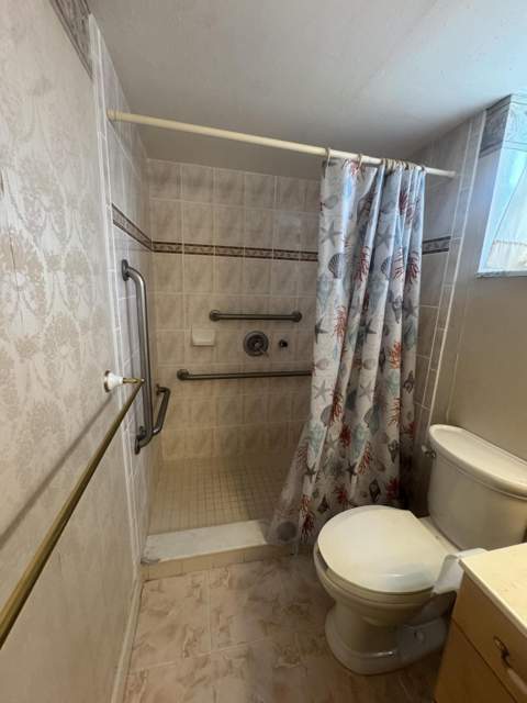 2640 Garden Drive #Apt 203, Lake Worth Beach FL - photo 11 of 24