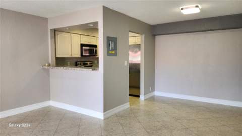 501 SE 8th Street, Deerfield Beach FL - photo 7 of 16