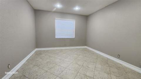 501 SE 8th Street, Deerfield Beach FL - photo 11 of 16