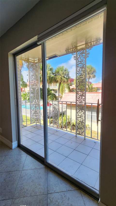 501 SE 8th Street, Deerfield Beach FL - photo 14 of 16