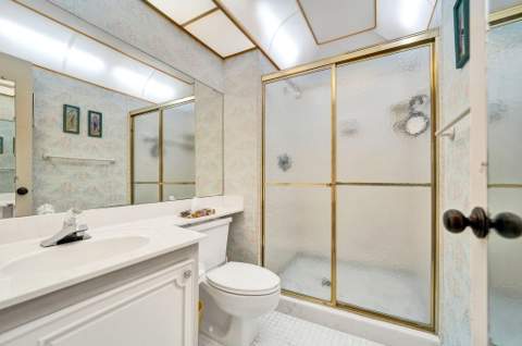 1501 S Ocean Boulevard #306, Lauderdale-By-The-Sea FL - photo 13 of 36