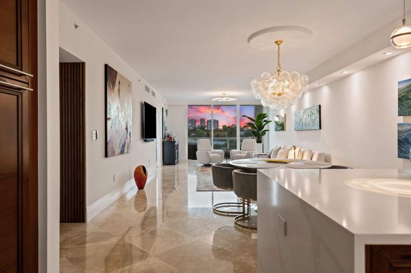 3 bedroom Condominium at 45 Hendricks Isle #402, 45 Hendricks Condo, Fort Lauderdale — photo 4