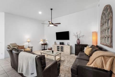 2689 Livingston Lane, West Palm Beach FL - photo 11 of 57