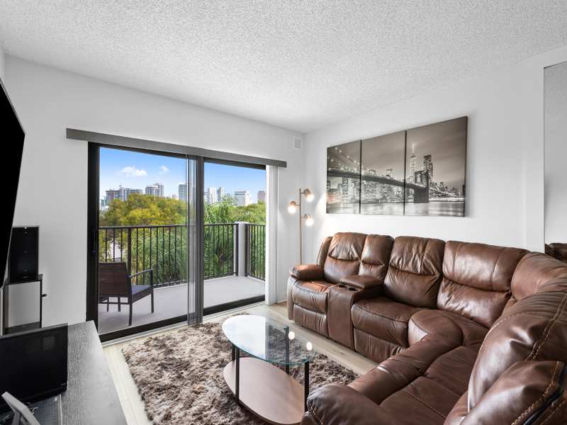 1 bedroom Condominium at 900 River Reach Drive #406, River Reach Condominium I, Fort Lauderdale — photo 1