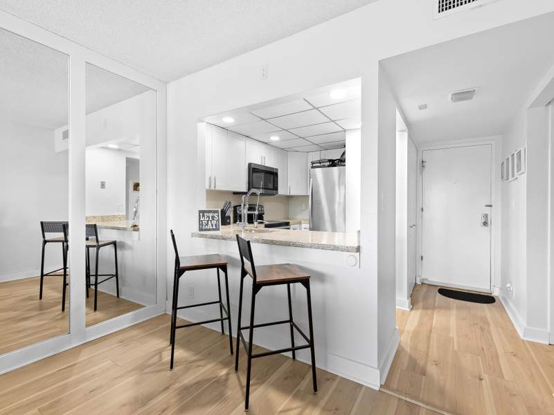 1 bedroom Condominium at 900 River Reach Drive #406, River Reach Condominium I, Fort Lauderdale — photo 3