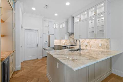 104 Intracoastal Circle, Tequesta FL - photo 14 of 50