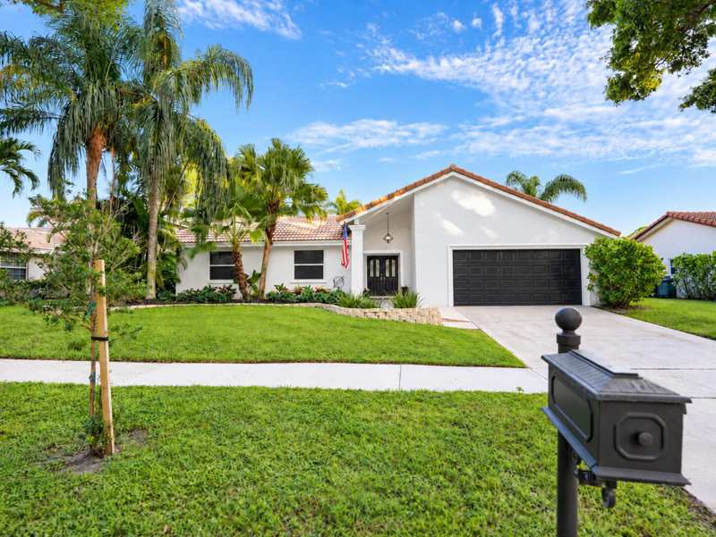 4 bedroom Single Family Residence at 3516 Pine Haven Circle, Millpond, Boca Raton — photo 1