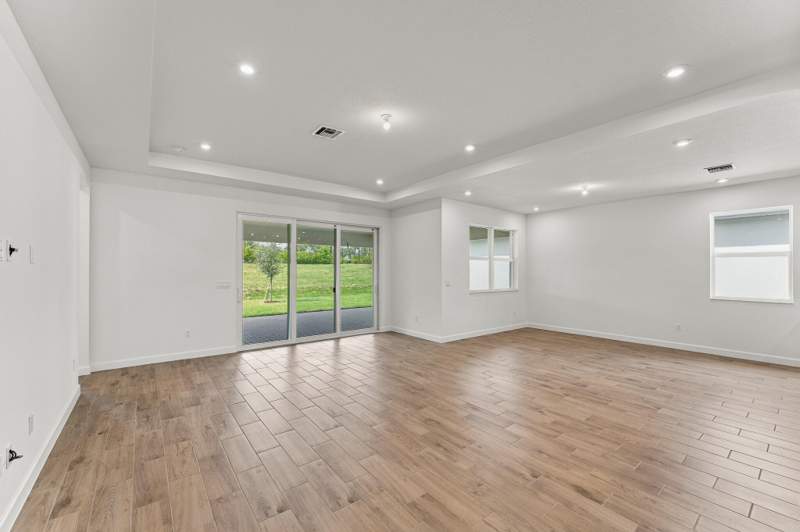 2 bedroom Single Family Residence at 11952 SW Pantone Street, Telaro At Southern Grove Phase 2 And 3, Port St. Lucie — photo 4
