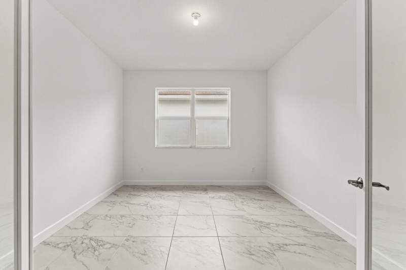 2 bedroom Single Family Residence at 11960 SW Pantone Street, Telaro At Southern Grove Phase 2 And 3, Port St. Lucie — photo 5