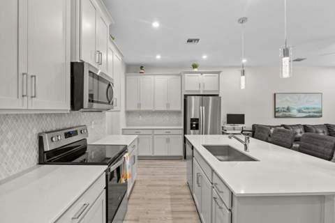 14270 SW Solange Street, Port St. Lucie FL - photo 7 of 32