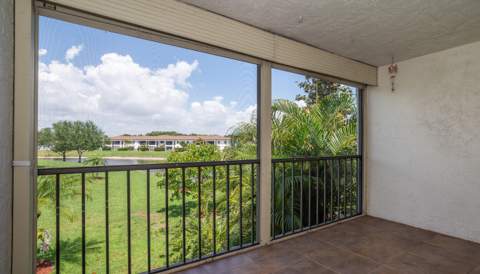 2755 Casita Way #203, Delray Beach FL - photo 13 of 38