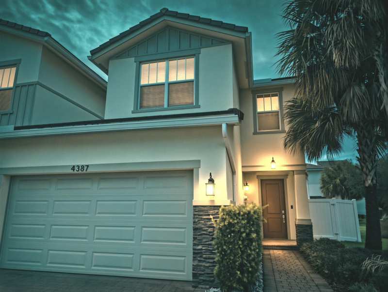 3 bedroom Townhouse at 4387 Veleiros Avenue, Crystal Lake 1st Sec, Deerfield Beach — photo 1