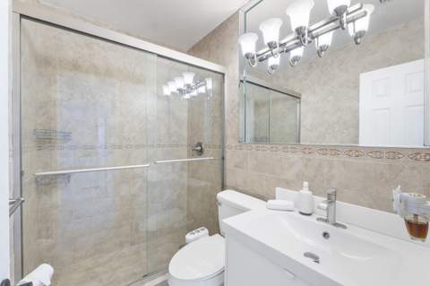7020 SW 20th, North Lauderdale FL - photo 18 of 37