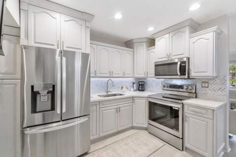 7020 SW 20th, North Lauderdale FL - photo 12 of 37