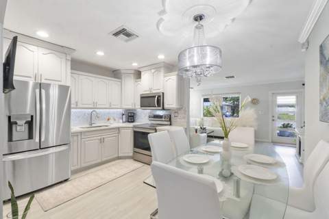 7020 SW 20th, North Lauderdale FL - photo 13 of 37