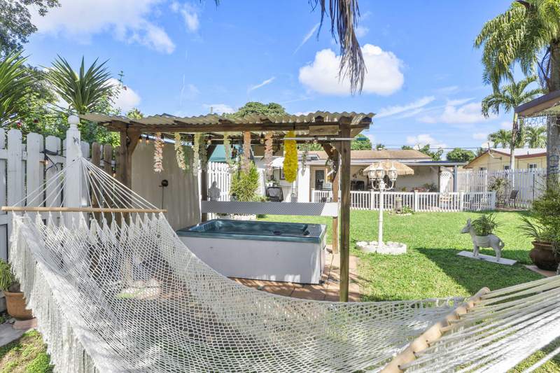 2 bedroom Single Family Residence at 7020 SW 20th, Springbank Park, North Lauderdale — photo 5
