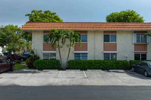 119 NE 19th Court #G216, Wilton Manors FL - photo 23 of 34