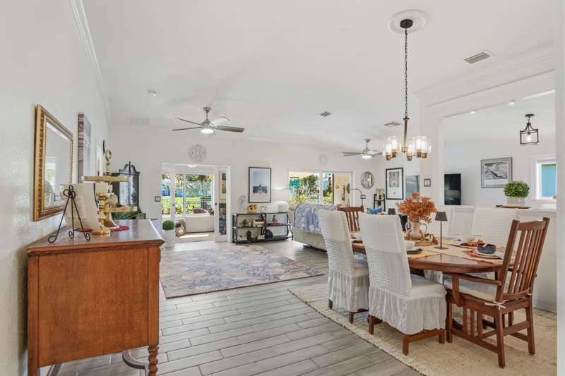 3 bedroom Single Family Residence at 2099 Newport Isles Boulevard, Fourth Replat Of Portofino Isles, Port St. Lucie — photo 5