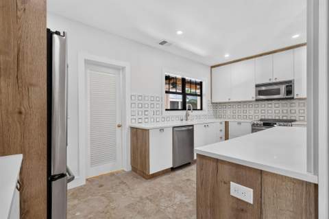 106 SE 7th Avenue #1, Delray Beach FL - photo 21 of 110
