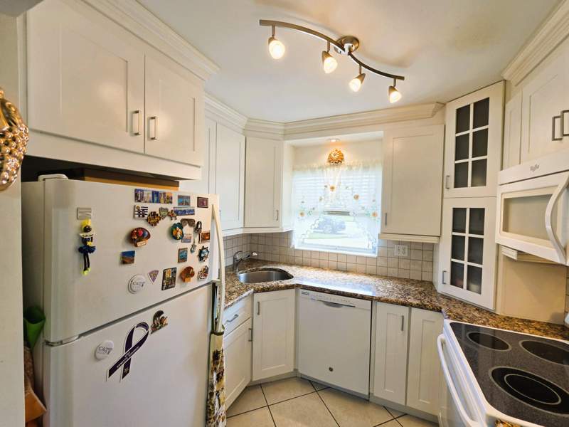 1 bedroom Villa at 2747 Dudley Drive #C, Cresthaven Villas Condo 24, West Palm Beach — photo 2