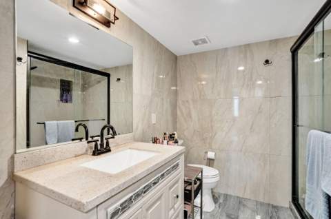 6314 Longboat Lane #104, Boca Raton FL - photo 23 of 35