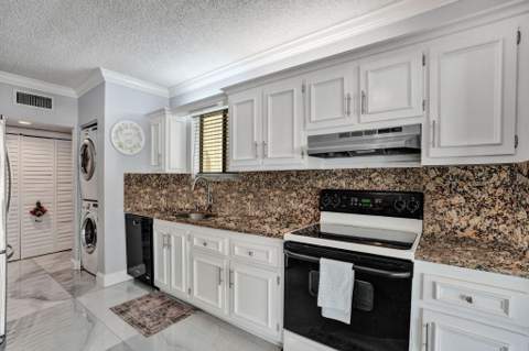 6314 Longboat Lane #104, Boca Raton FL - photo 8 of 35