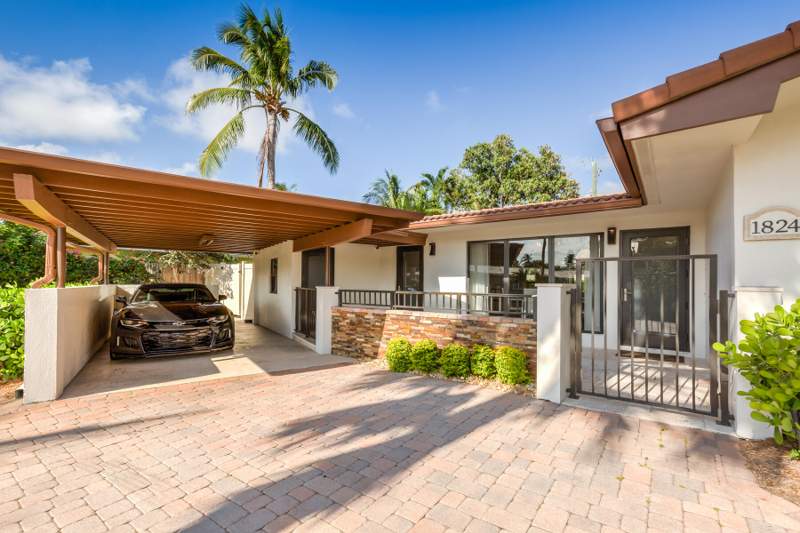 3 bedroom Single Family Residence at 1824 SE 23rd Drive, Harbour Heights Add, Fort Lauderdale — photo 3
