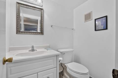 2025 Cornwall B, Boca Raton FL - photo 21 of 53
