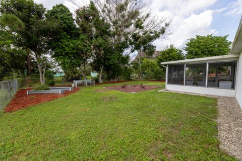 1372 SE Roanoke Street, Port St. Lucie FL - photo 7 of 27