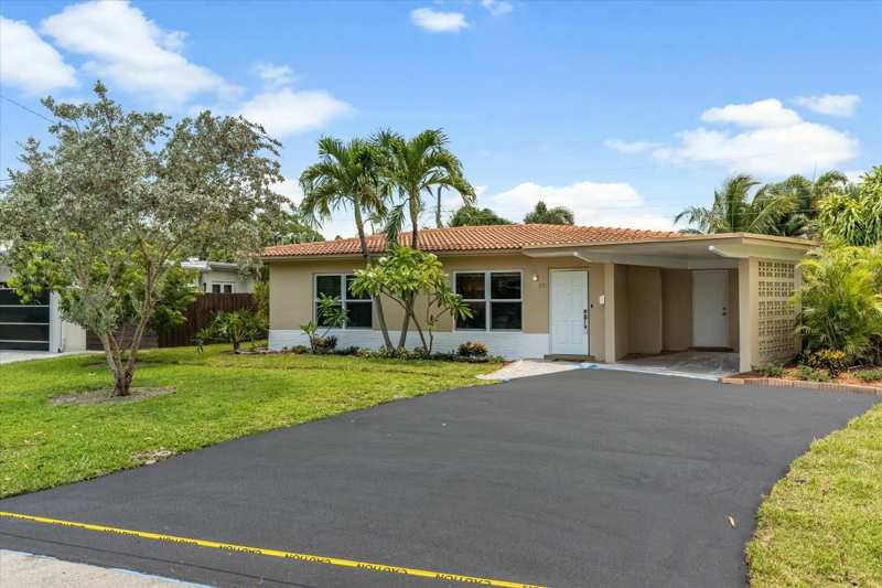3 bedroom Single Family Residence at 3721 NE 16th Terrace, Cherry Creek Estates 57-8, Oakland Park — photo 1