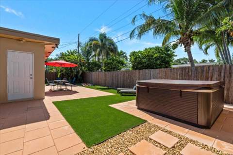 3721 NE 16th Terrace, Oakland Park FL - photo 24 of 26