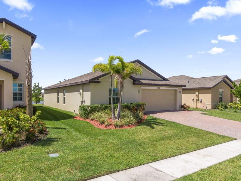 3 bedroom Single Family Residence at 4235 Troon Place, Bent Creek Tract B-2, Fort Pierce — photo 3