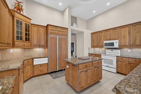 42 Windward Isle, Palm Beach Gardens FL - photo 15 of 43